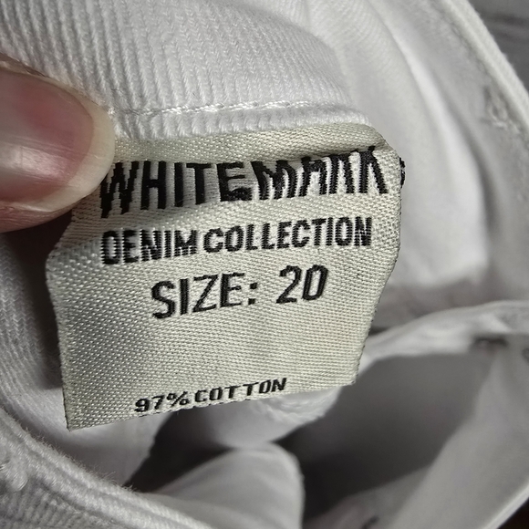 NWT White Mark Women's White Capris Plus Size 20 - Picture 5 of 7